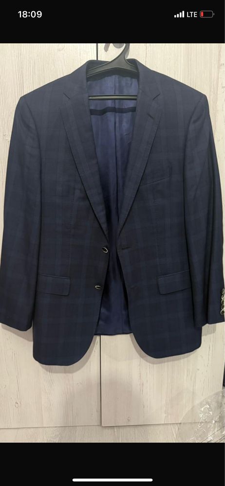 “Hugo BOSS” blazer ( пиджак )