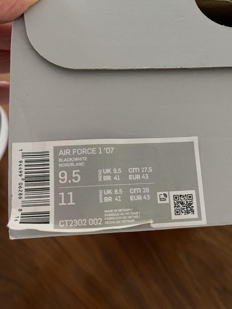 Кроссовки Nike Air Force р.9.5
