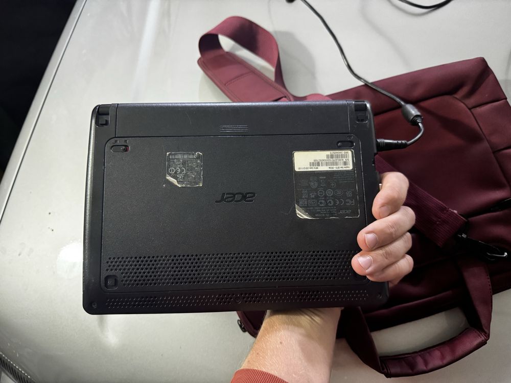Acer aspire one нетбук