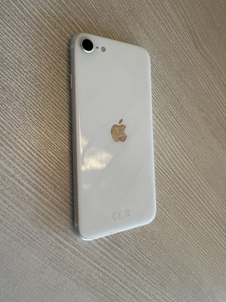 iphone SE -2 версия