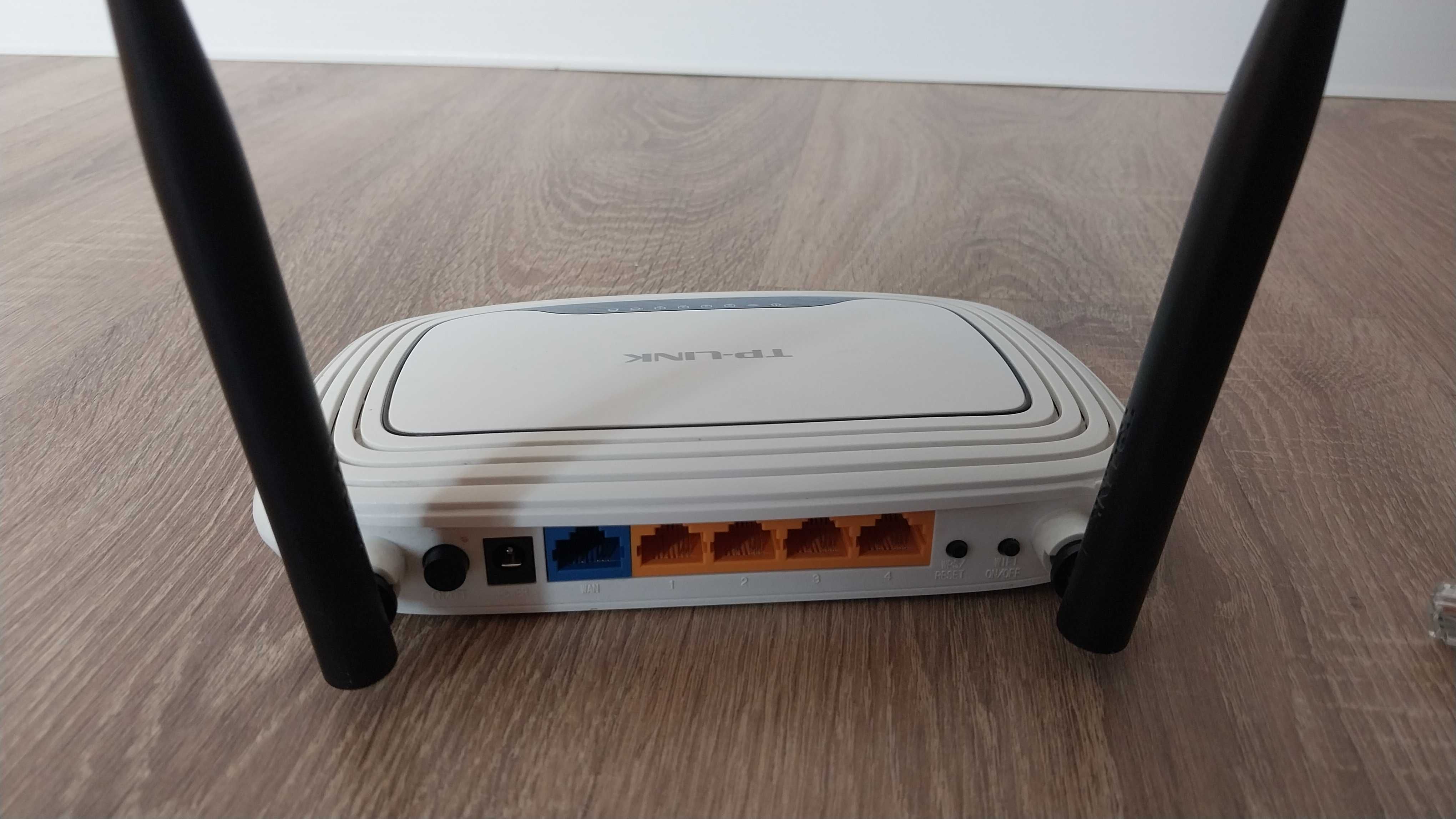 Роутер TP-Link TL-WR841N