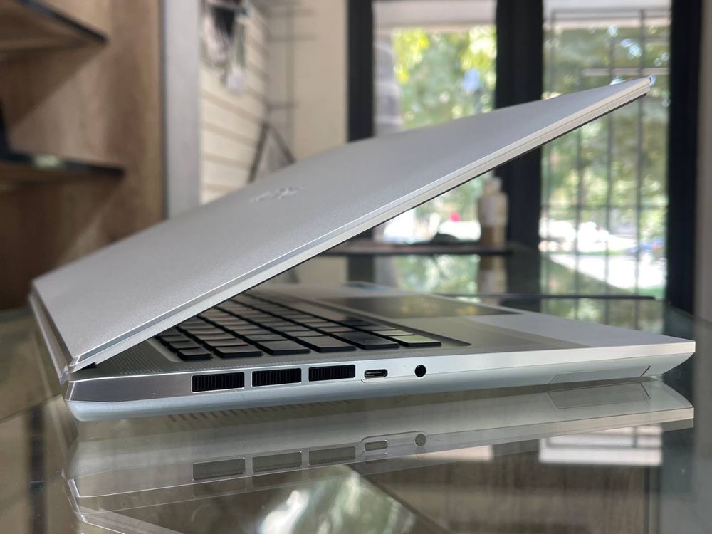 Gigabyte Aero OLED i7-12700H/3070ti