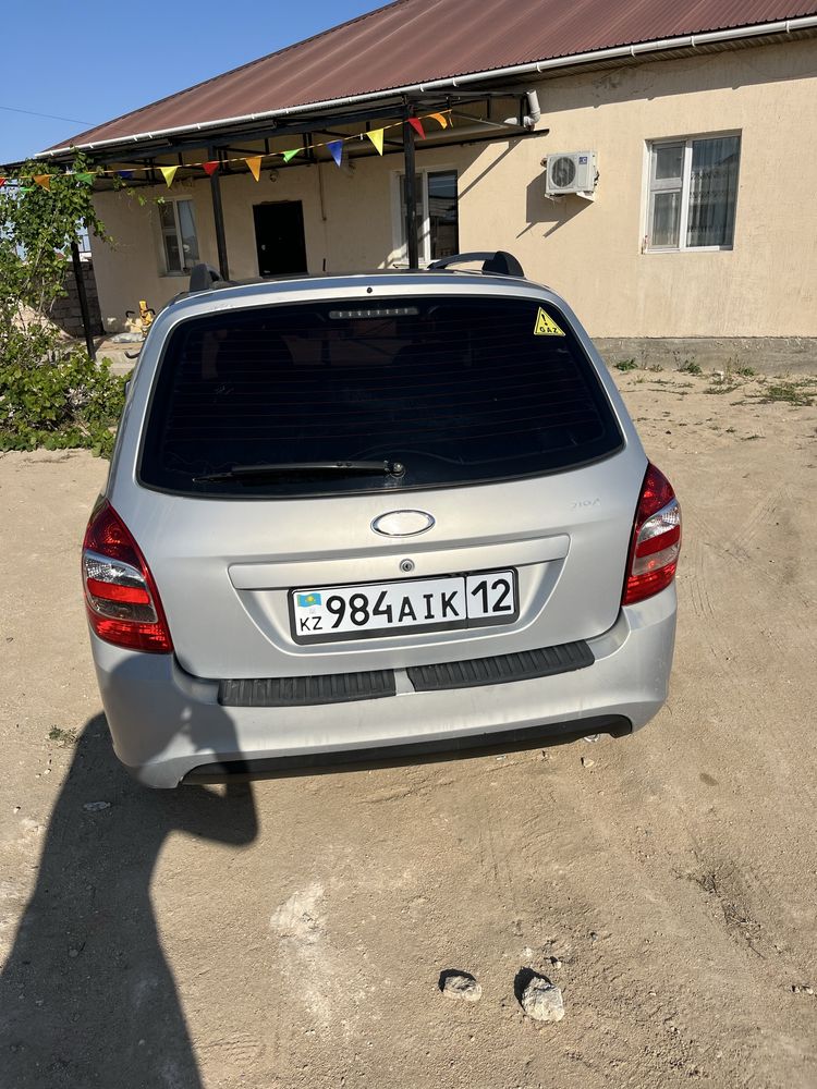 Продаю Ладу калину