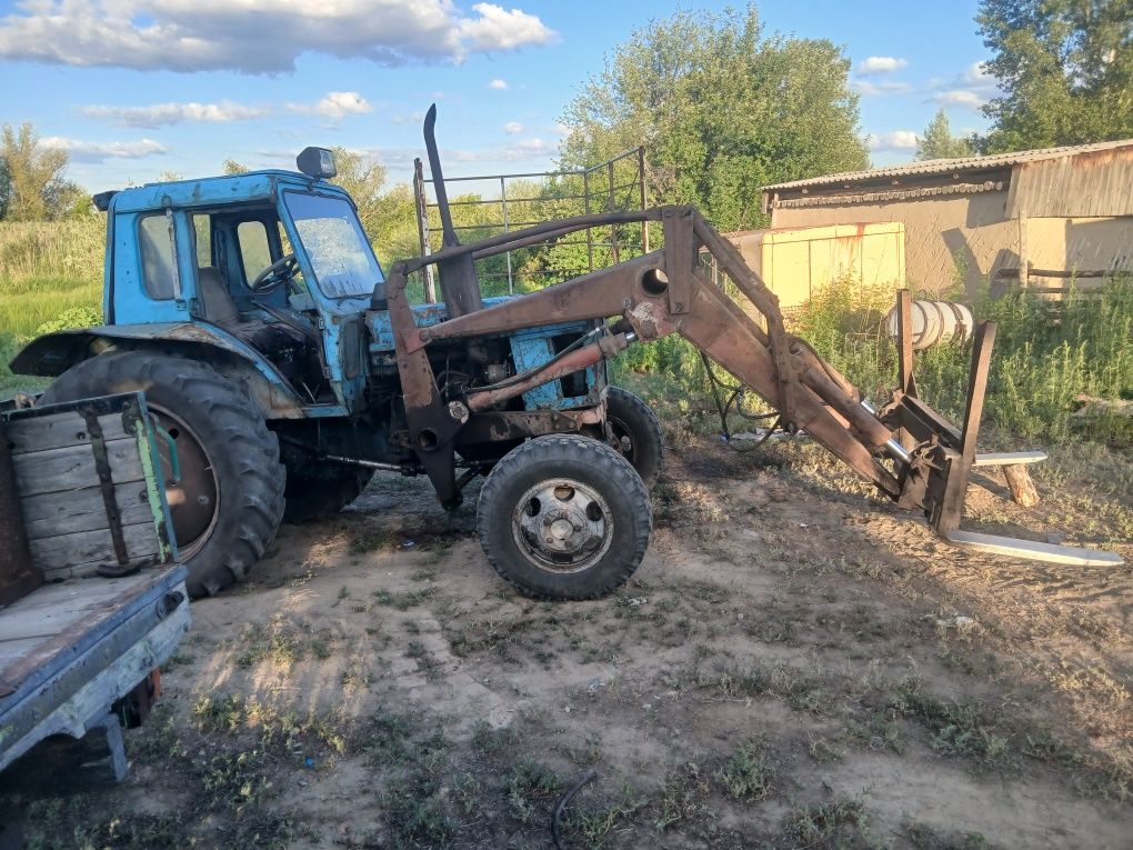 Продам 3 трактора 30 км от семска