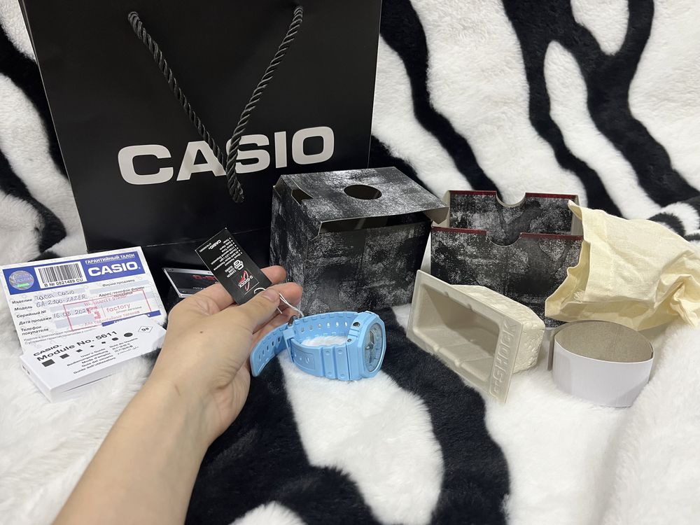 Продам G-shock casio оригинал с документами абсолютно новые