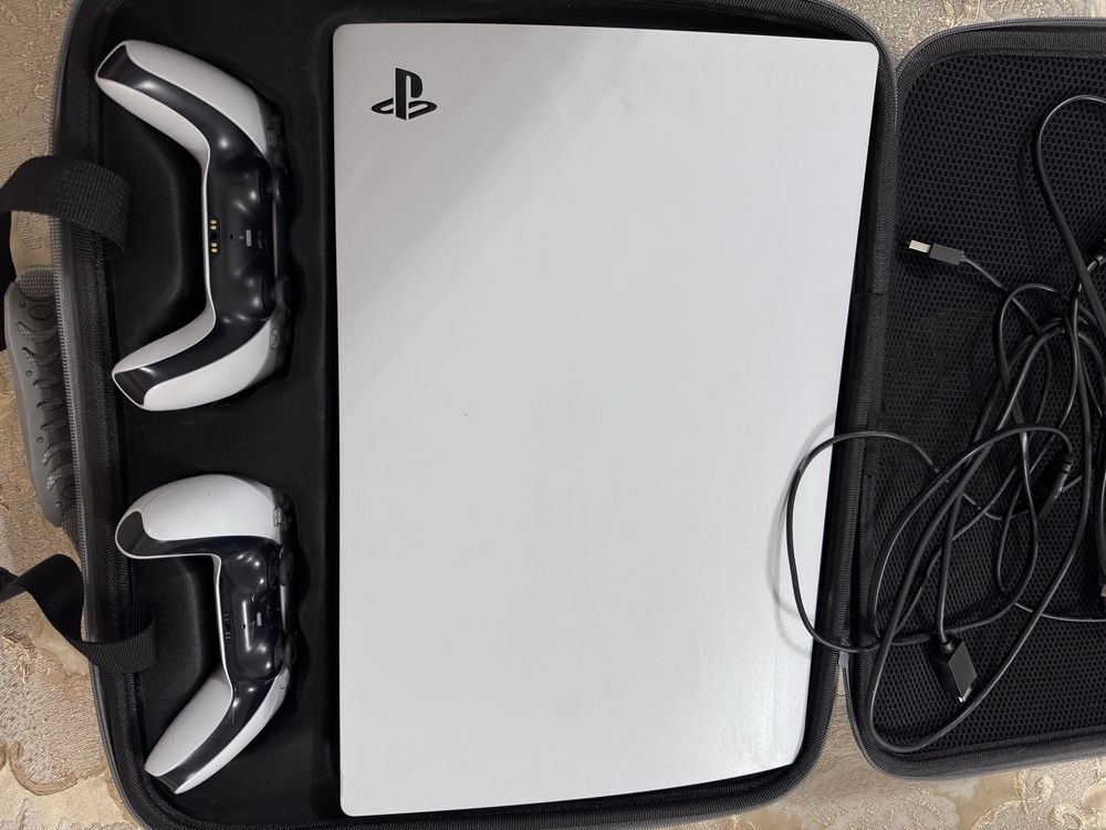 Play station   5