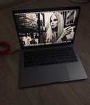 продам Macbook Pro 13 2017 год 8/512Gb аккум 85% (flexgate)