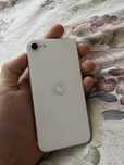 Продам Iphone Se 2020