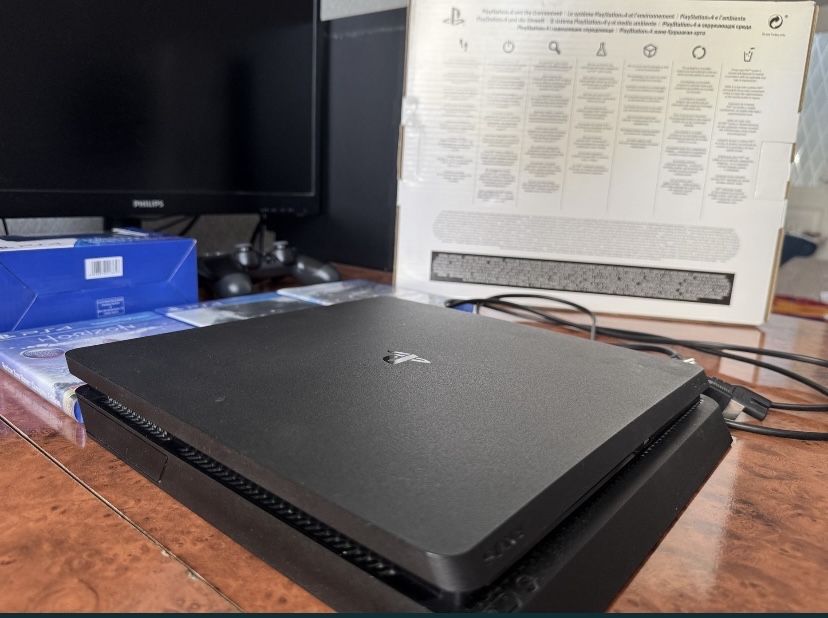 Ps4 Slim 1 терабайт