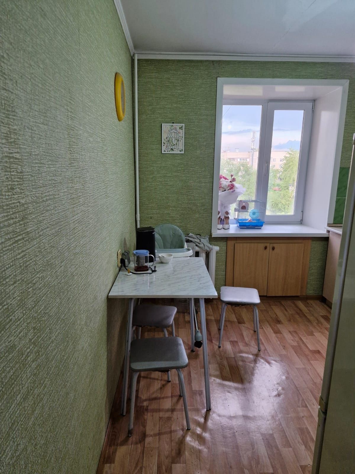 Продаётся 1-комнатная квартира 20й мкр 13800