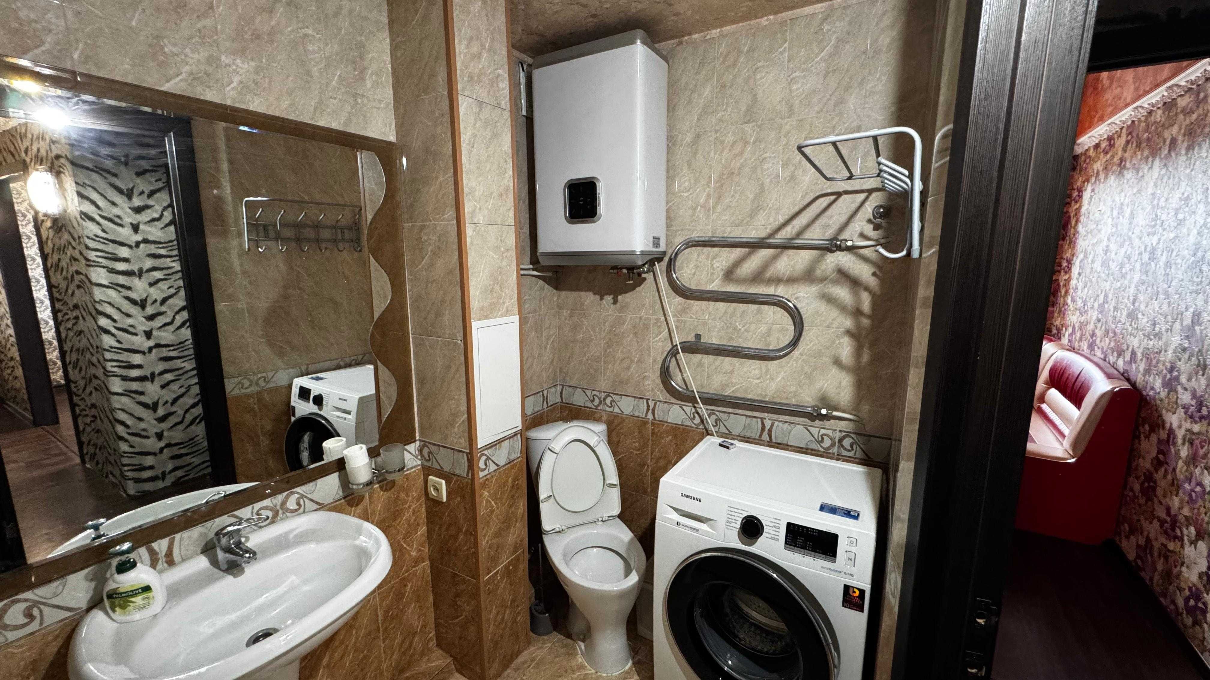 Продам 2х ком квартиру в р-не "Лагуны"