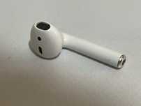 Продам левый наушник Airpods 2