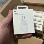 Оригинальный адаптер Apple 20W USB-C