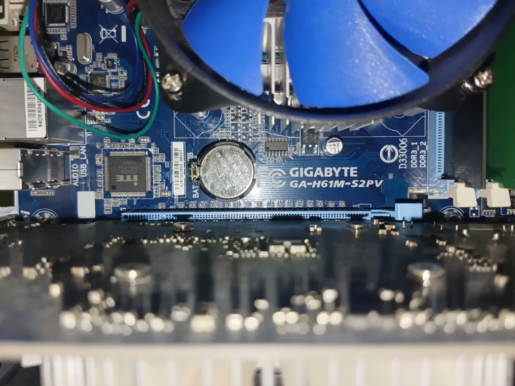 i3 3220,GTX 550Ti 1gb,8gb ОЗУ, H61