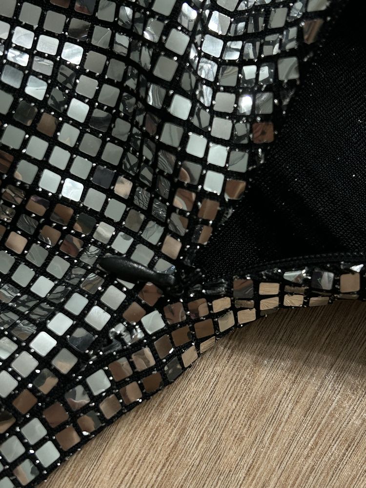 Блестящее платье ZARA