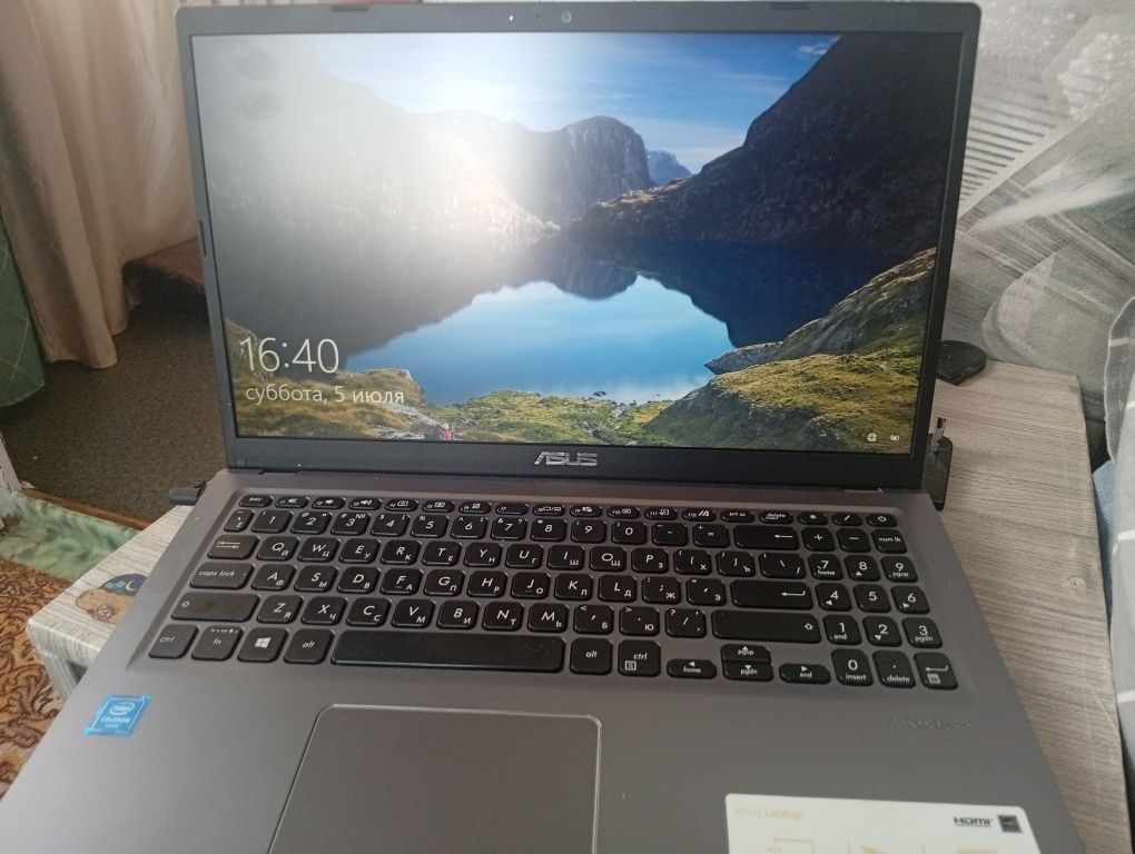 Новый Asus x515ma