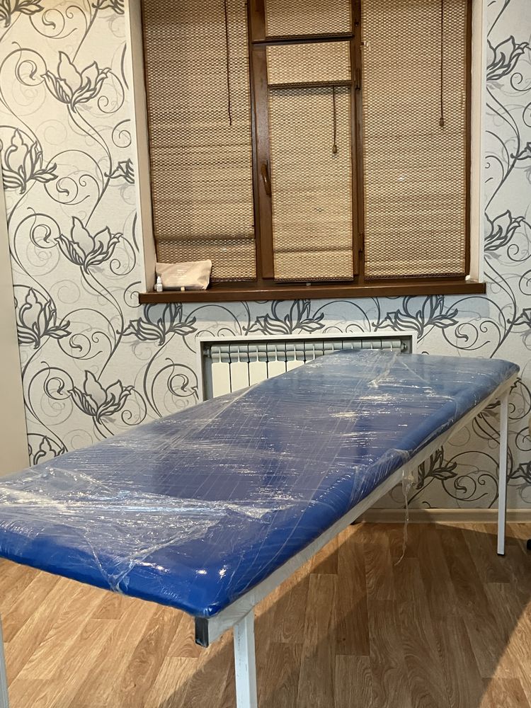 Продам Кушетку в идеальном состоянии