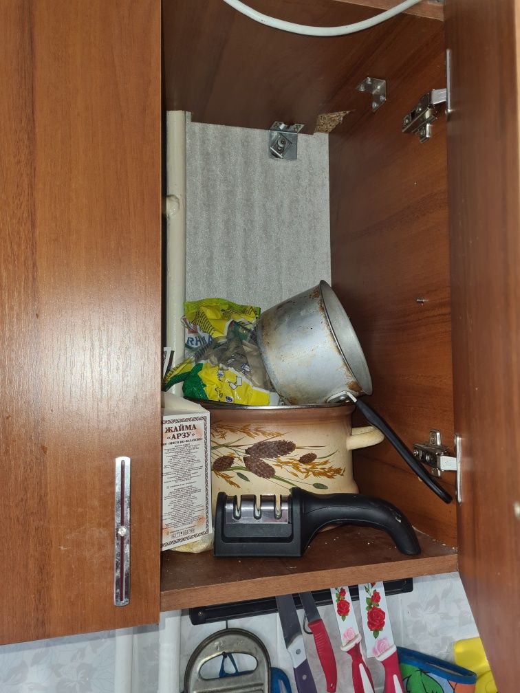 Продам шкафы для кухни навесные
