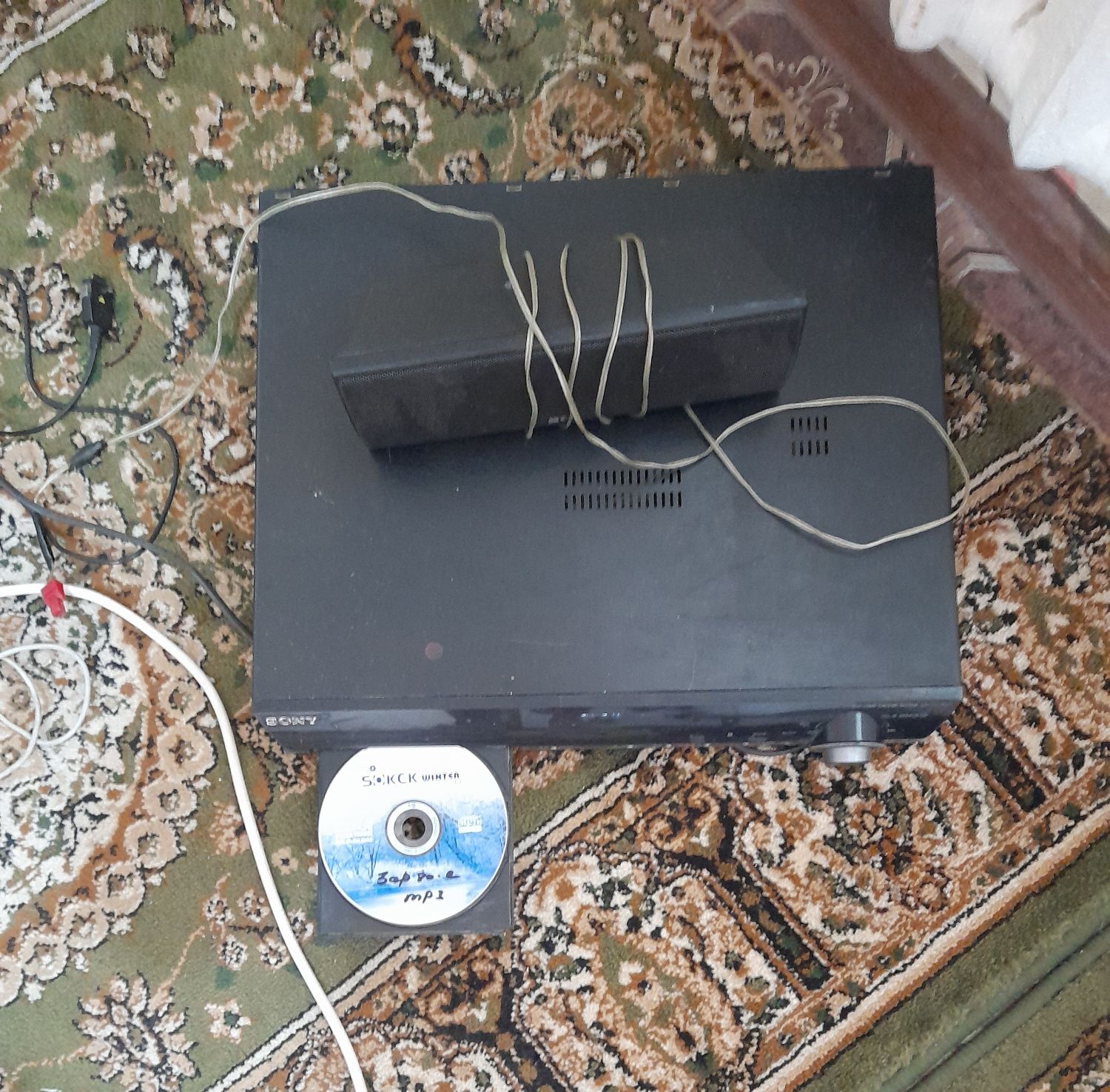 Срочно.DVD ресивер SONY.Оригинал.Работает ,1шт