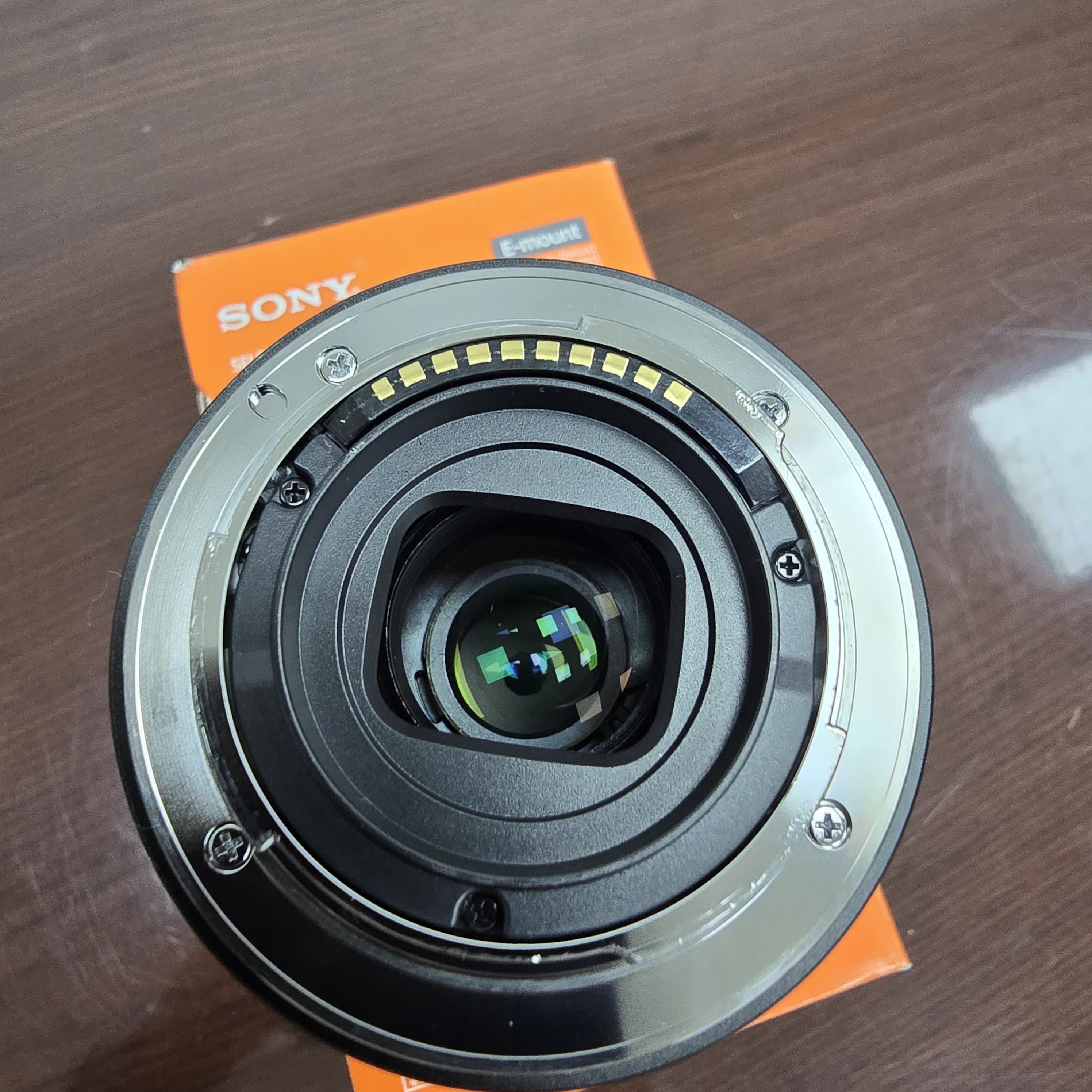 Объектив Sony E PZ 18-105mm f/4 G OSS
