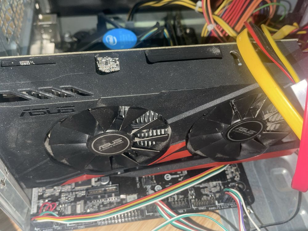 видеокарта GTX 1050 2GB