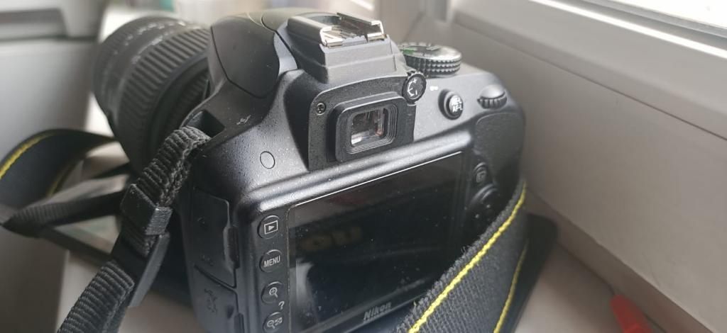 Фотоаппарат зеркалка  никон nikon