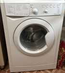 Продам стиральную машинку Indesit РАБОЧАЯ