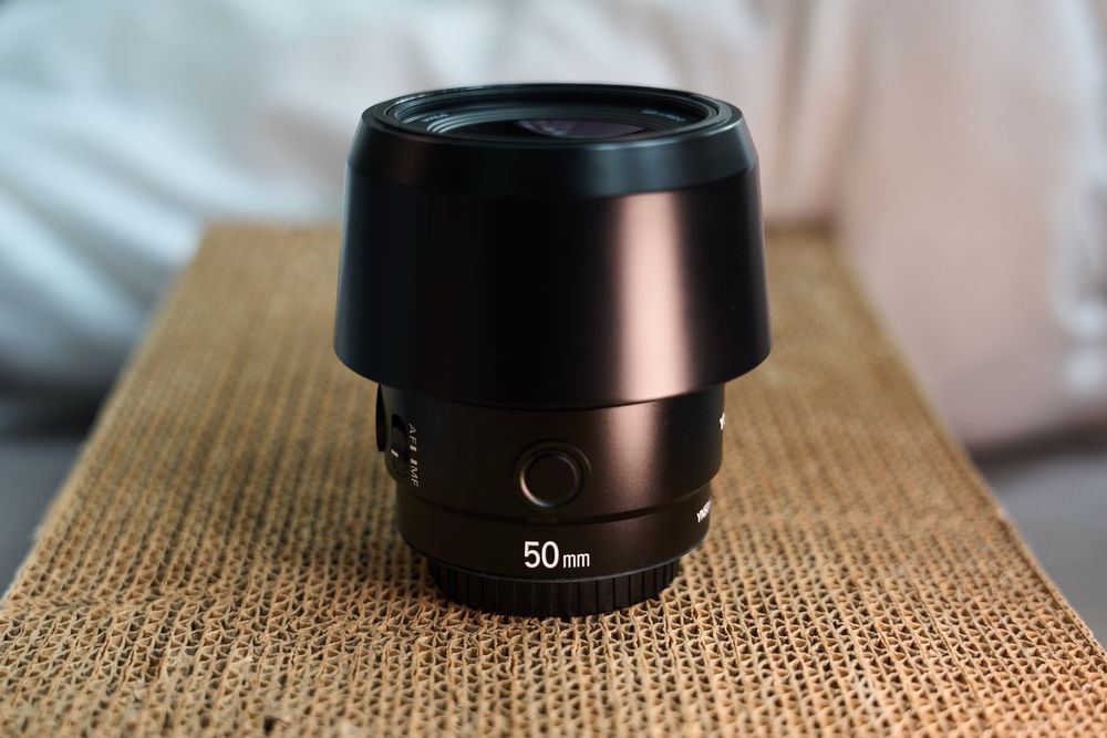 Объектив YongNuo YN 50mm F1.8 S DF DSM на Sony E