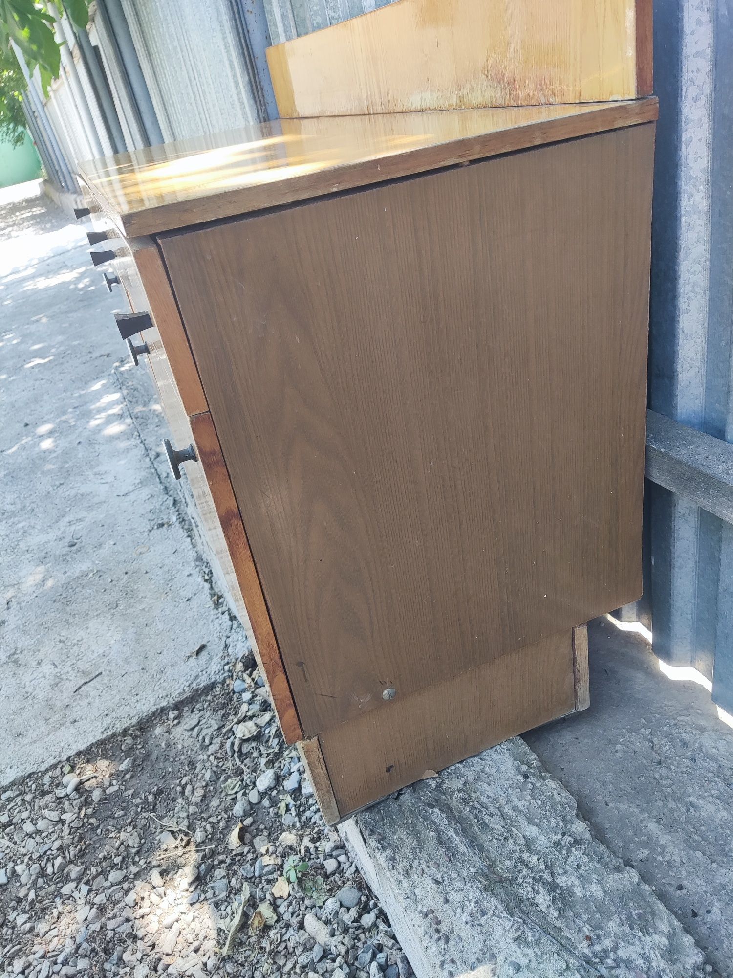 Продам столик для обуви