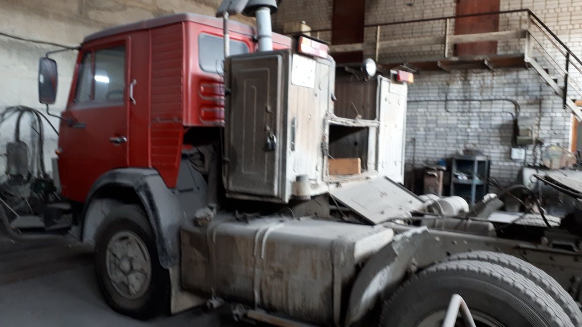 Продам   Камаз 5410 с полуприцепом...