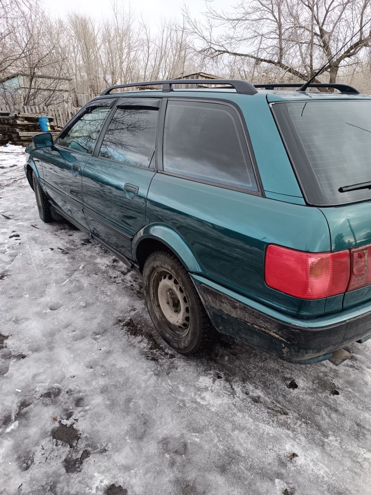 Продам ауди 80 б4