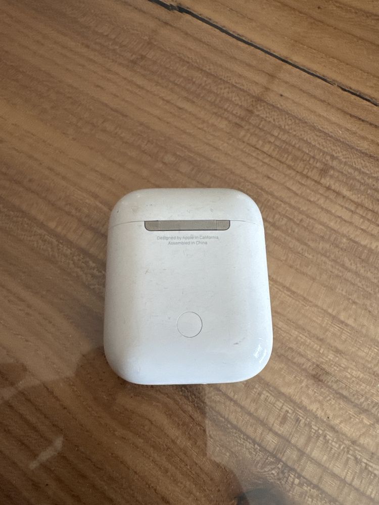 Apple Air pods 2 в комплекте