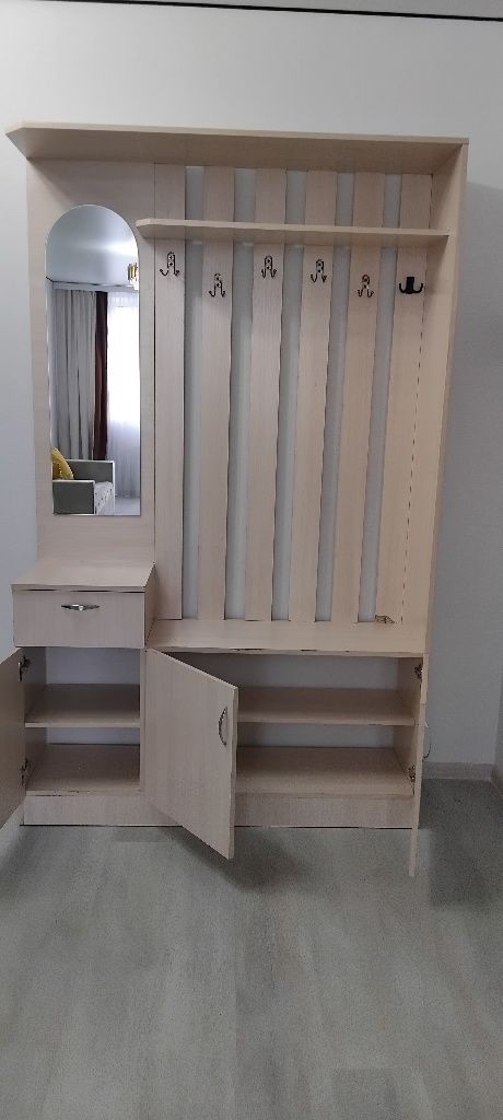 Продам прихожку бу