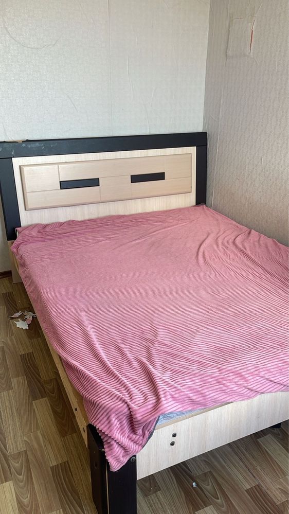 Срочно продам шкаф