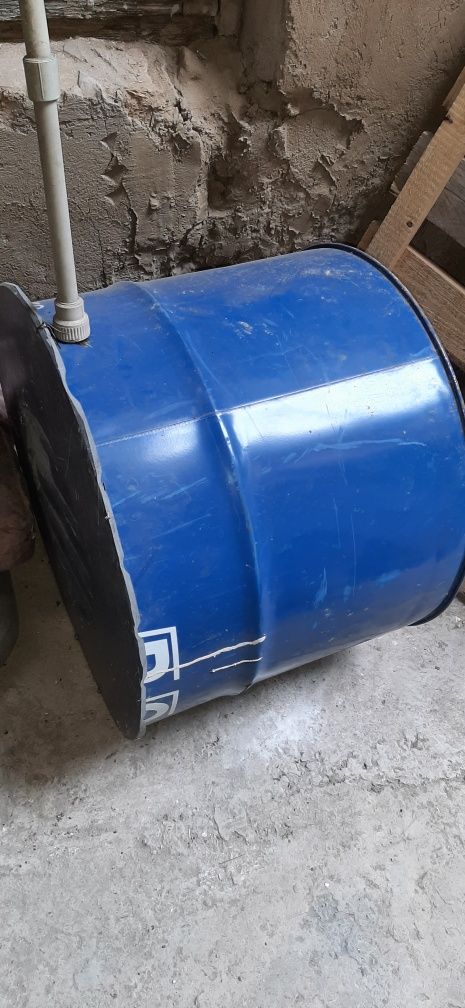 Очаг сделан из из маленького газ балона