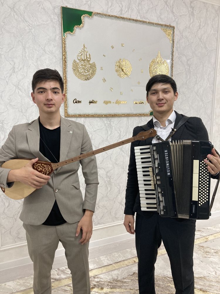 Домбыра баян Асабамызда бар