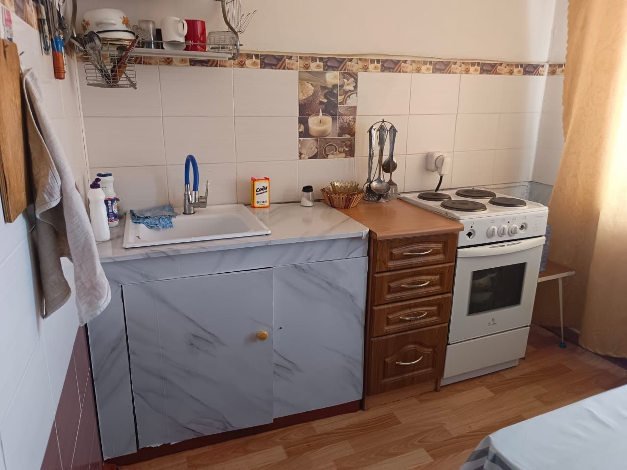 Сдам 1 кв.на 32 кв.Посуточно тн.