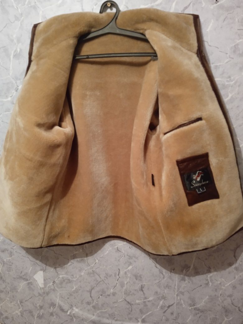 Продам мужскую дублёнку, новая 25000т, торг.