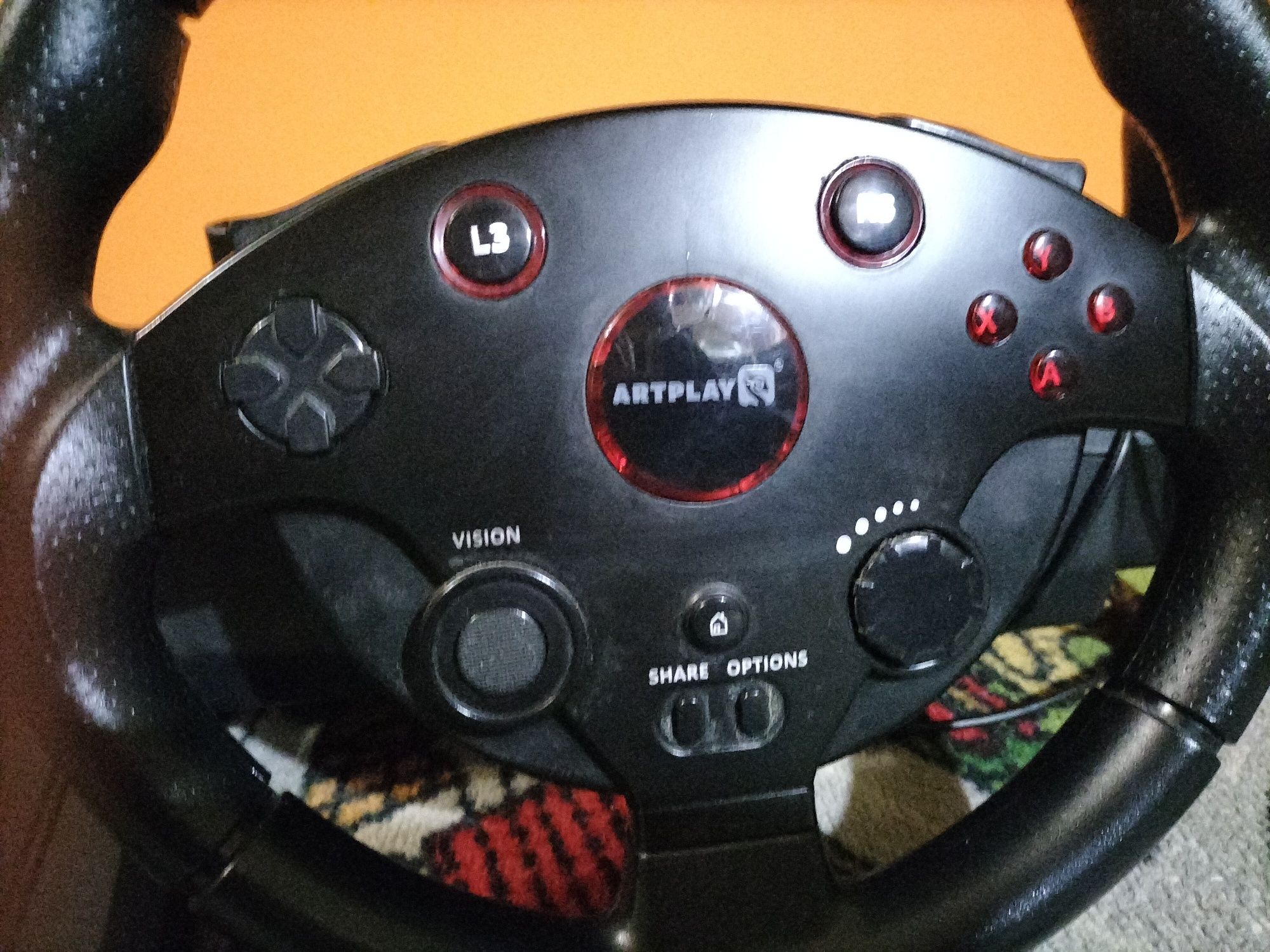 Продам игровой руль Artplays