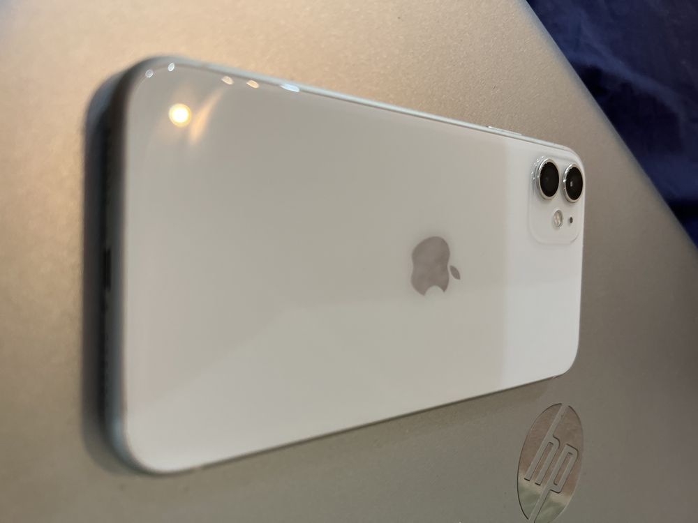 iPhone 11 128 гб ёмкость 78%