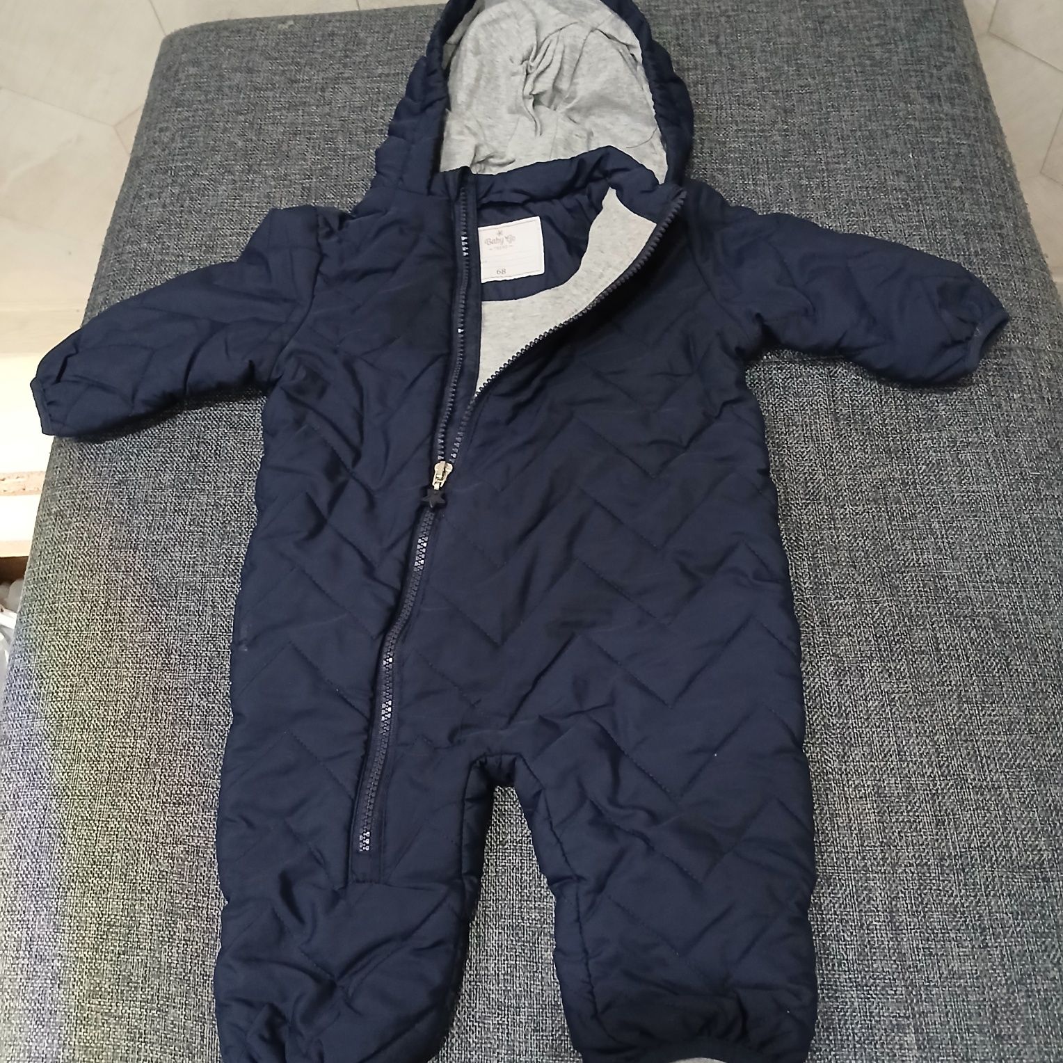 Продам демисезонный комбинезон Baby Go для малыша