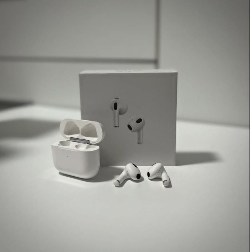 AirPods 3 поколения