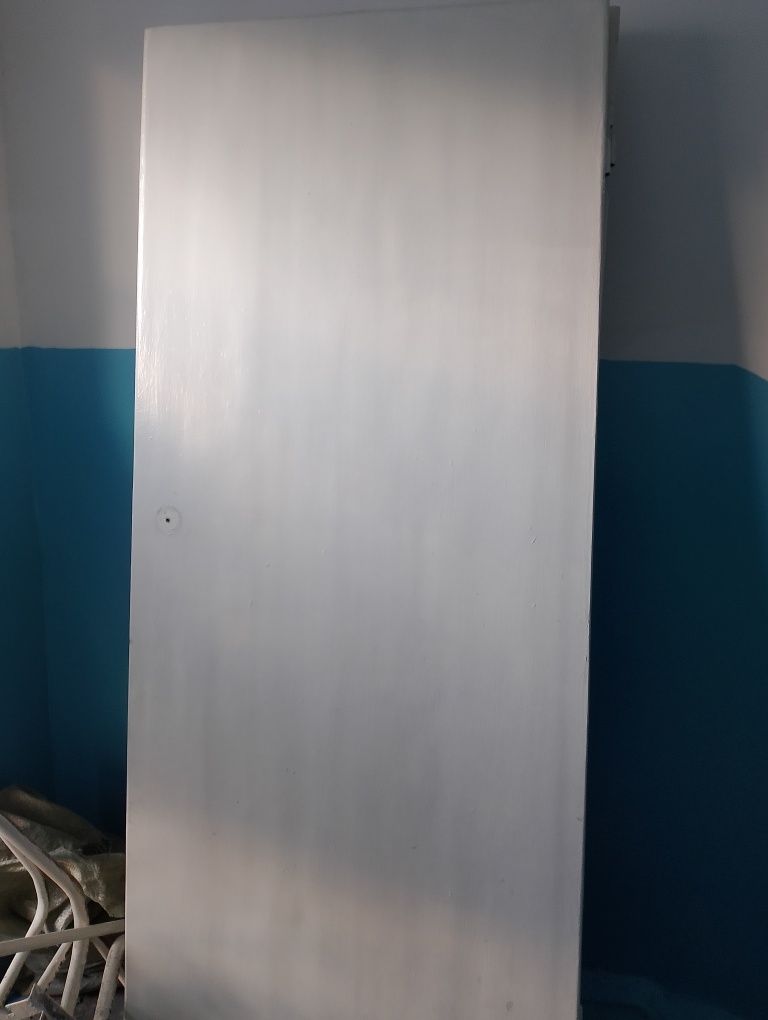 Бытовые товары газ, плита,коверы, стулчики двер.