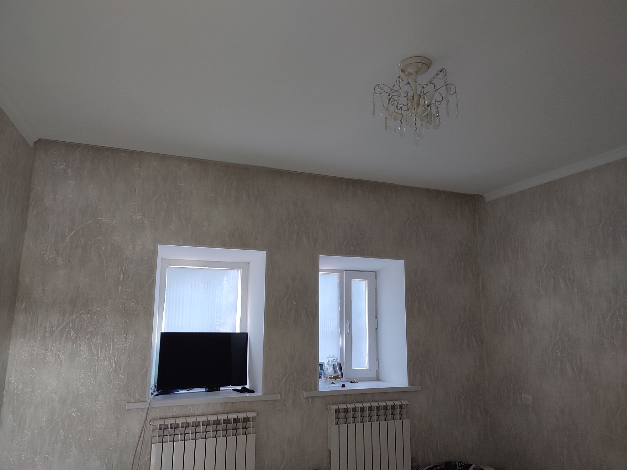 Продам дом в балпык би. В 5 минутах от центра. Рядом воскресный базар.