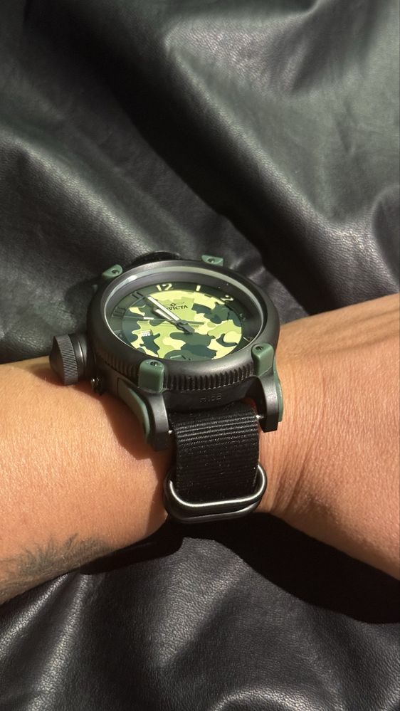 Часы Invicta Jungle Predator Limited Edition