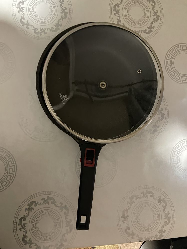 Срочно сквородка на продажу