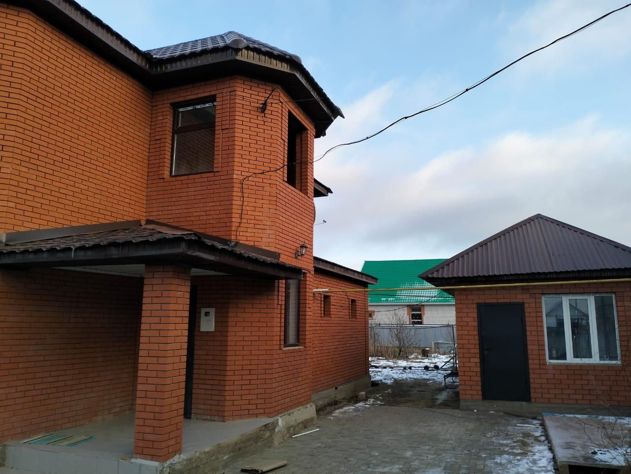 Сдам дом 2х этажный 250 КВ, ж м Рауан 272