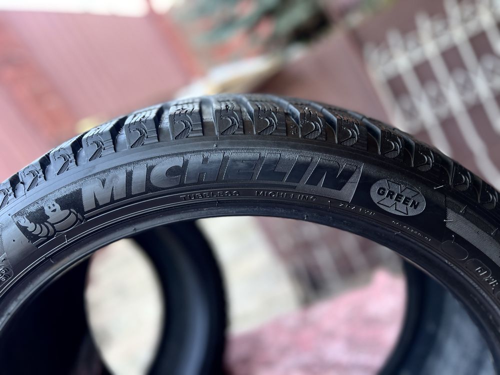 Michelin 265/40/R21, 295/35/R21