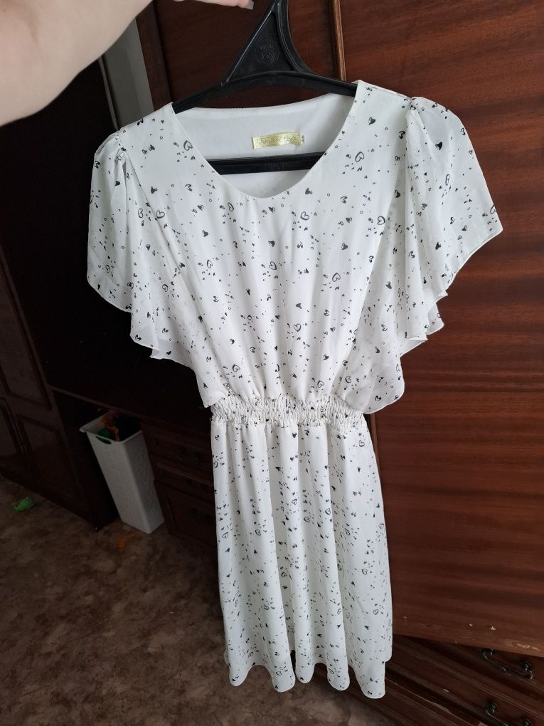 Продам платье летнее женское