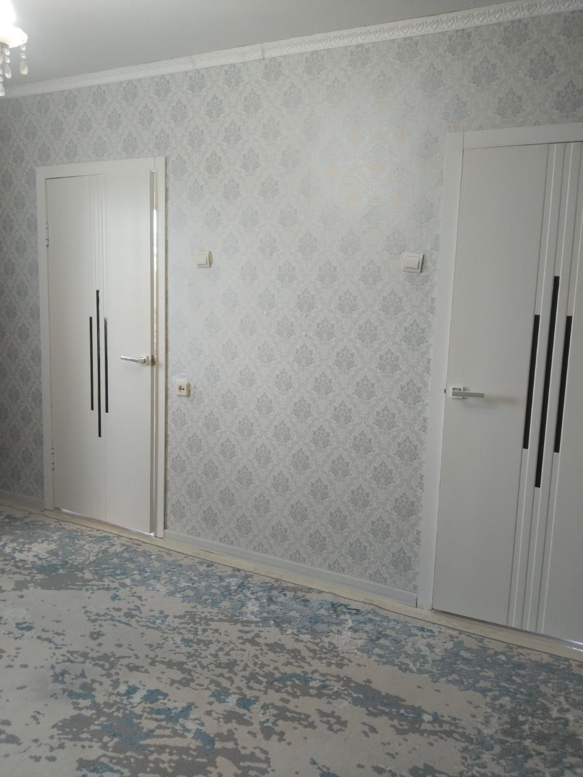 Продам 3 ком кв 49 м2 в районе универмаг